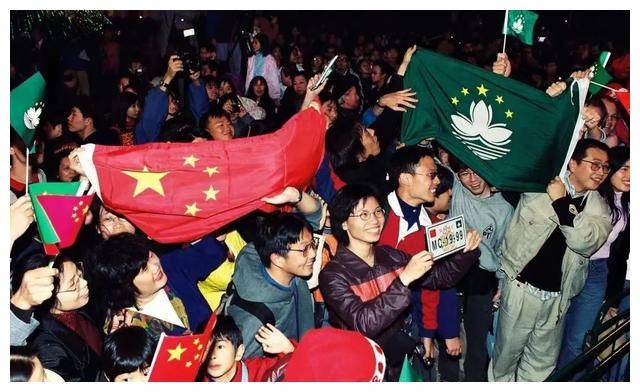 2025年正版澳门与香港资料免费大全,全面释义与解答落实